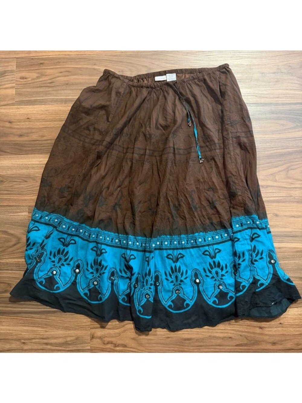 Vintage White Stag Women's XL Brown and Blue Beaded Skirt